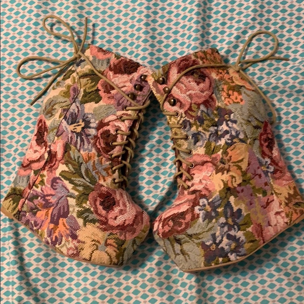 Jeffrey Campbell Damsel Platforms